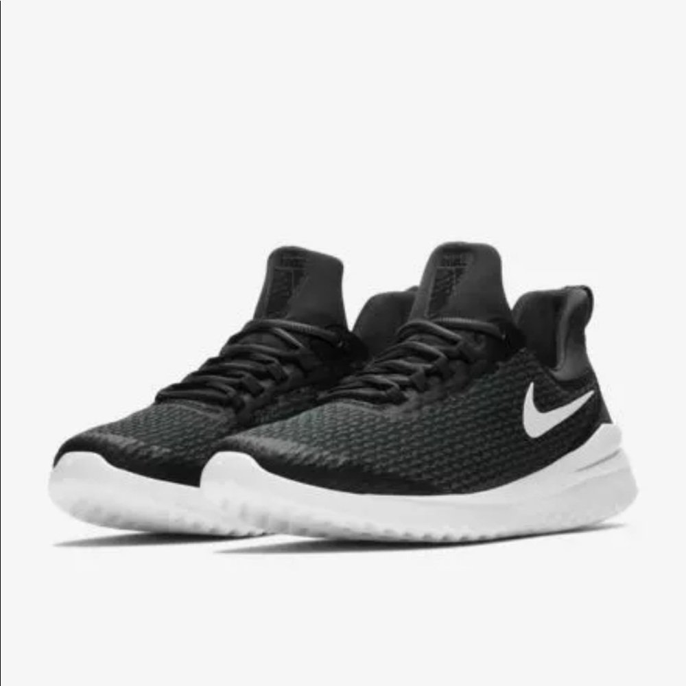 Nike Renew Rival Black Running Shoes